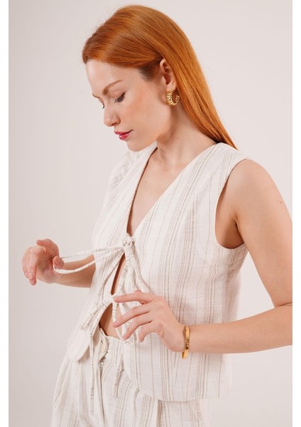 Aesco Ön Bağlama Detaylı Yelek ve Pantolon Ekru Çizgili Ikili Takım fiyatları