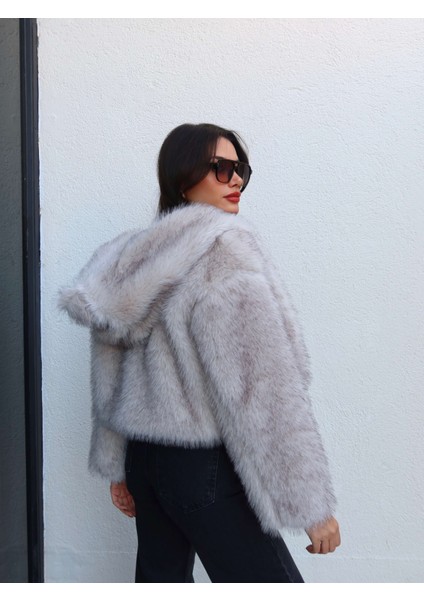 Çıtçıtlı Kapüşon Kürk indirimleri