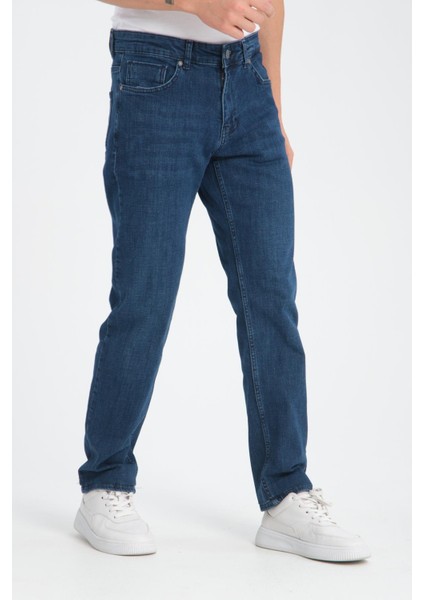 Düz Kesim Erkek Kot Pantolon - Esnek Kumaş, Normal Kalıp Jean (%98 Pamuk) indirimleri