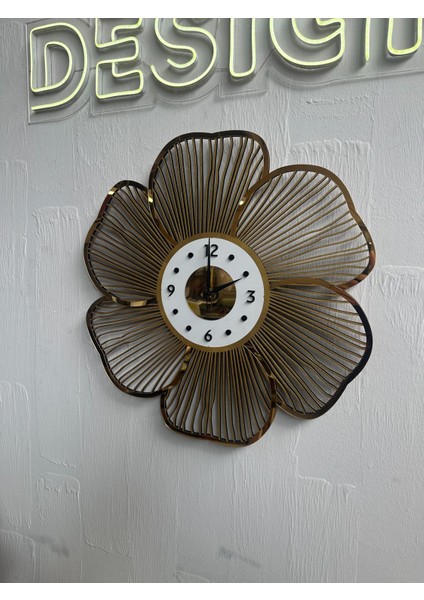 Papatya Desen Dekoratif Ahşap Tasarım Duvar Saati fırsatları