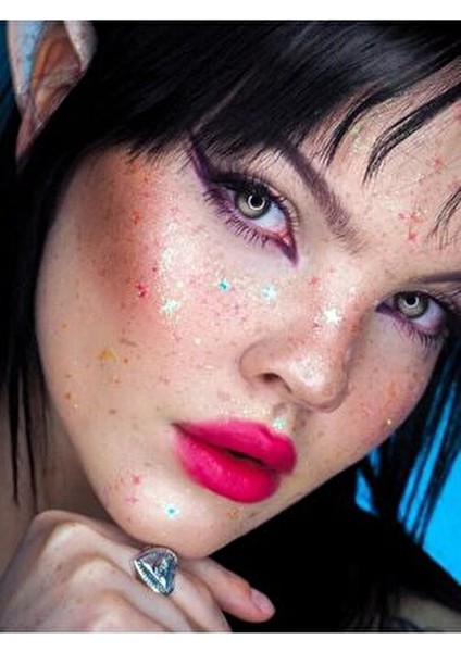 Jel Aydınlatıcı Seti Flamingo Pink Radiant Orchid 4 Renkli Hacim fırsatları