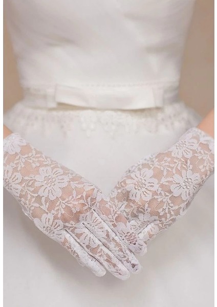 Beyaz Renk Kısa Dantelli Eldiven