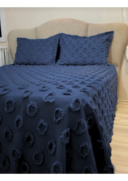 Ponpon Desenli 3 Parça Çift Kişilik Yatak Örtüsü