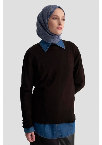 Fırfır Detaylı Kazak 25KD7007 Siyah