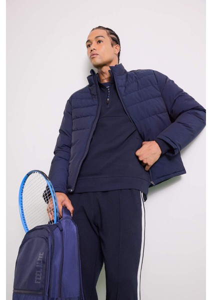 Fit Su İtici Rüzgar Geçirmez Regular Fit Dik Yaka Fermuarlı Cepli Kışlık Mont E9219AX25AU