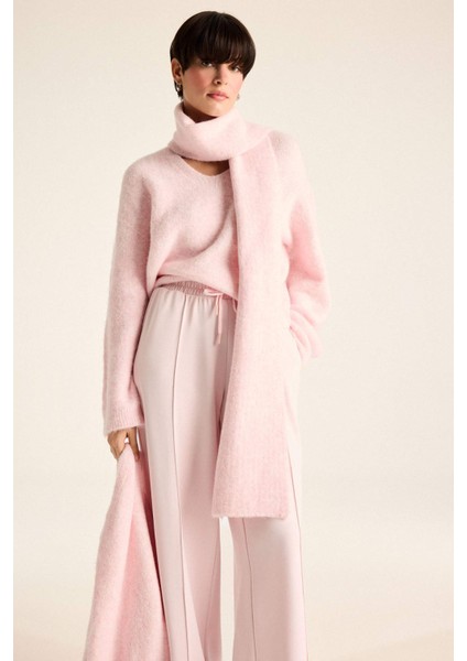 V Yaka Yumuşak Dokulu Dikişsiz Triko Kazak F4800AX25WN modelleri