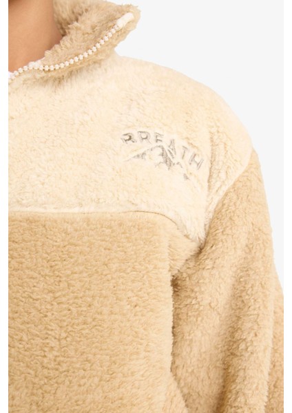 Erkek Çocuk Fermuarlı Yaka Nakışlı Pelüş Sweatshirt G2946A825WN fırsatları