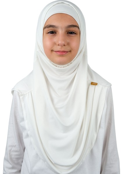 Pratik Hazır Geçmeli Boneli Çocuk Şal Beyaz