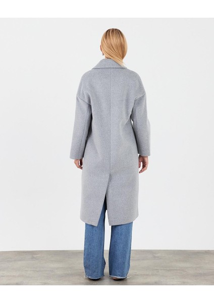 Kadın Gri Yakalı Kruvaze Oversize Yünlü Uzun Kaban fırsatları