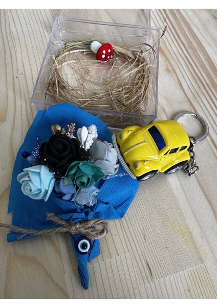 Mini Buket ve Araba Anahtarlık Mari Flowers Özel Tasarım Arkadaşa,sevgiliye Hediye fiyatları