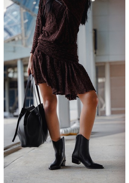 Kadın Sivri Burun Dikiş Detaylı Western Bot Vildo