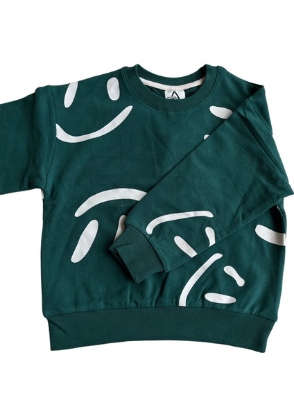 Gülen Surat Baskılı Erkek Çocuk Takım modelleri