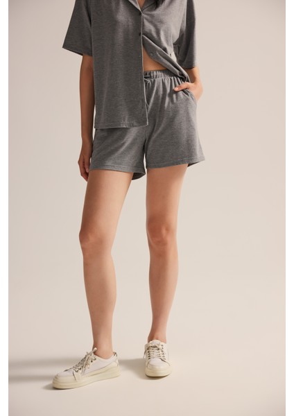 Kadın Pamuklu Cepli Şort Pijama Altı