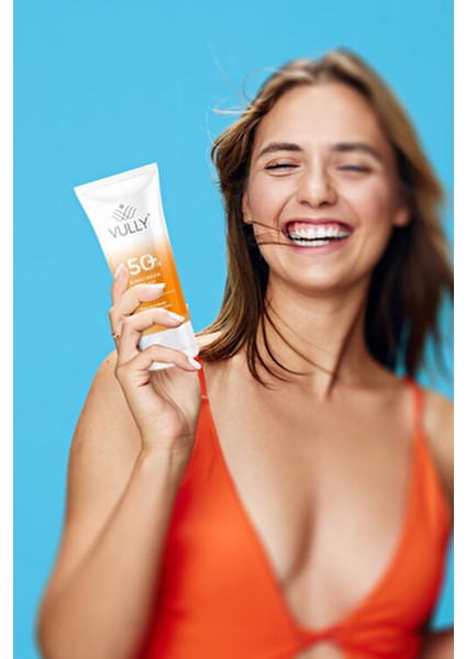 Yüz ve Vücut Güneş Kremi SPF 50+ Lekeli Ciltler İçin 50 ml Nemlendirici Formül fırsatları