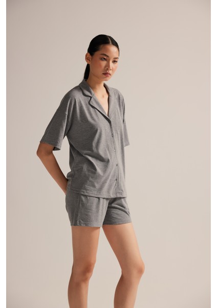 Kadın Pamuklu Kısa Kollu Gömlek Pijama Üstü modelleri