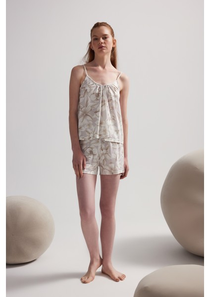 Kadın Viskon Ip Askılı V Yaka Atlet Şortlu Pijama Takımı fiyatları