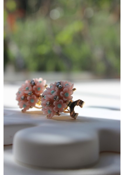 Beyaz Incili Taşlı Pembe Top Çiçek Küpe fiyatları