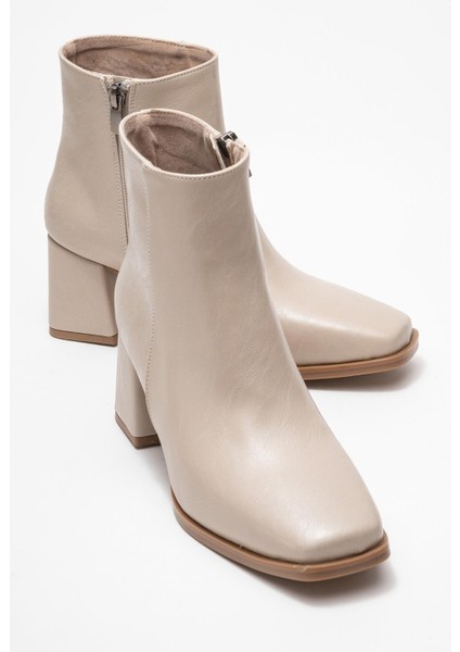 Kadın Sade Küt Burunlu Topuklu Bot Ten Cilt