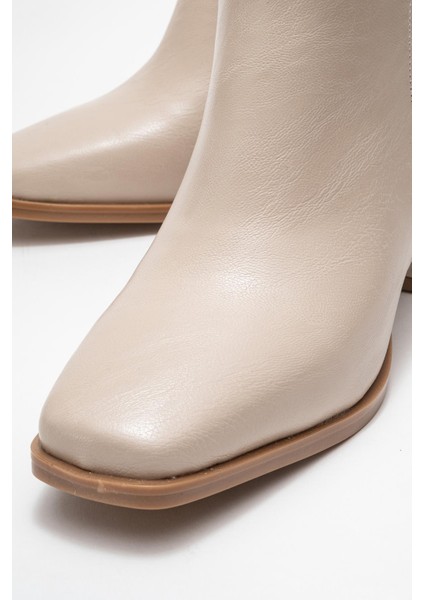 Kadın Sade Küt Burunlu Topuklu Bot Ten Cilt