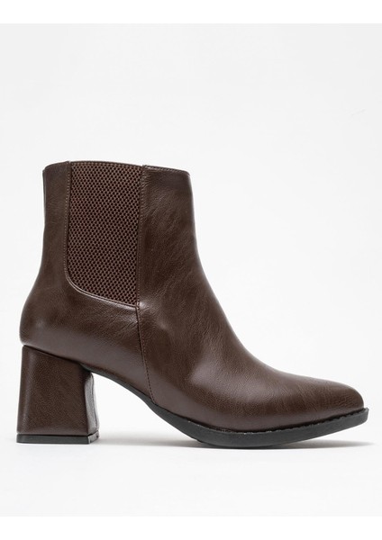 Kadın Sade Lastikli Sivri Burunlu Topuklu Bot Kahve Cilt