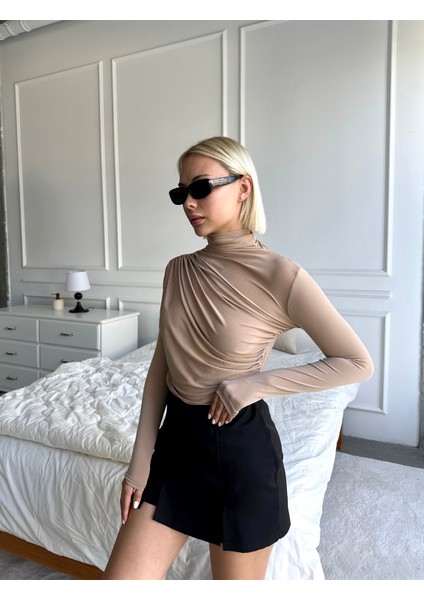 Kadın Bluz Uzun Kollu Dik Yaka Büzgü Detaylı Likralı Sandy modelleri