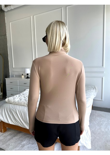 Kadın Bluz Uzun Kollu Dik Yaka Büzgü Detaylı Likralı Sandy indirimleri