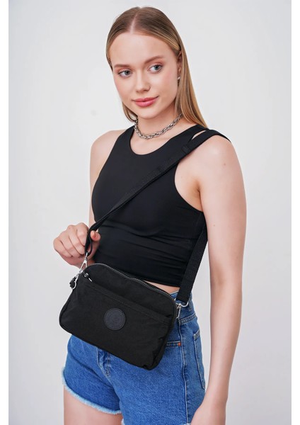 Siyah Kadın Çapraz Çanta 05BHPC6002-KP S