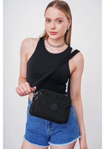 Siyah Kadın Çapraz Çanta 05BHPC6002-KP S