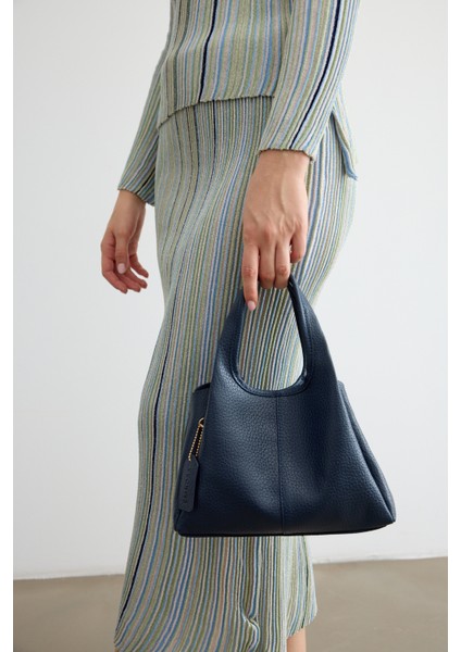 Alura Çanta Lacivert fiyatları