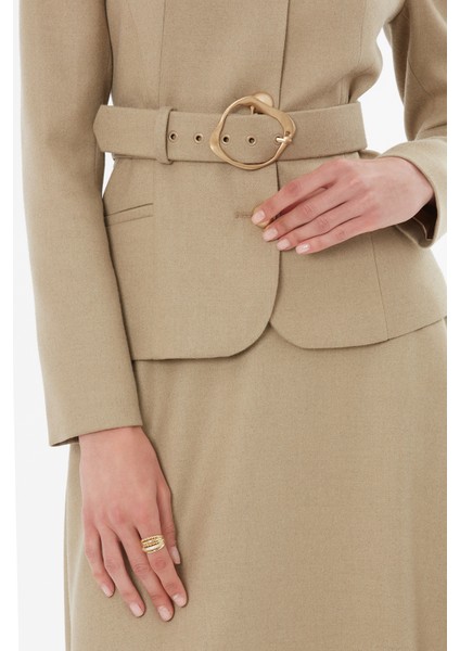 Düğmeli Kemerli Ceket ve Etekli Takım modelleri