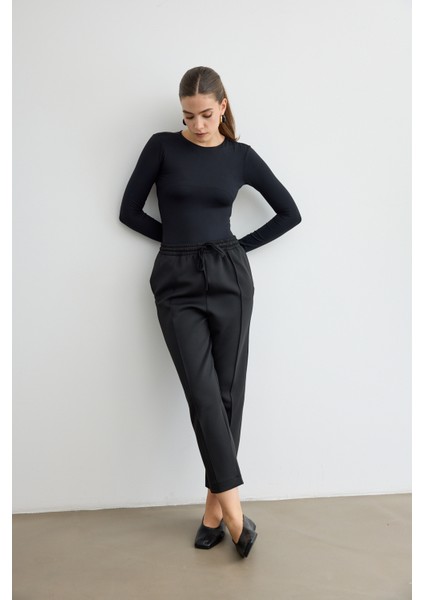 Havuç Kesim Scuba Pantolon Siyah