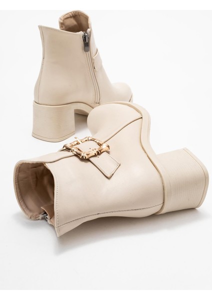 Kadın Büyük Altın Tokalı Topuklu Bot Bej Cilt fırsatları