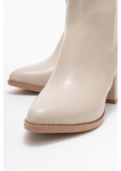 Kadın Sade Lastikli Sivri Burunlu Topuklu Bot Ten Cilt modelleri