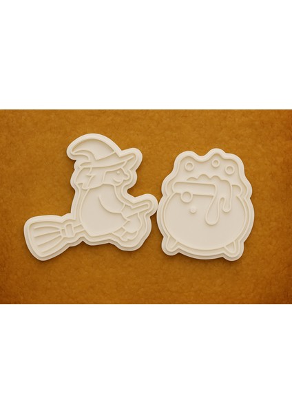 Cadı ve Kazan Temalı Kurabiye Kalıbı Seti - 2’li Eğlenceli Tematik Kalıp Seti