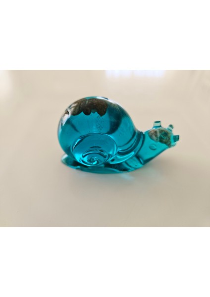 El Yapımı Epoksi Salyangoz Figürü & (7 cm)