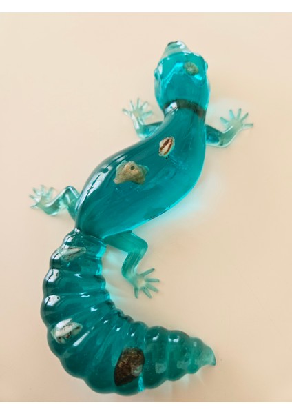 El Yapımı Epoksi Timsah Figürü & Renkli Deniz Kabuklu Turkuaz modelleri
