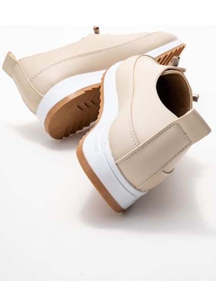 Yumuşak Tabanlı Kadın Ayakkabı Bej Beyaz fırsatları