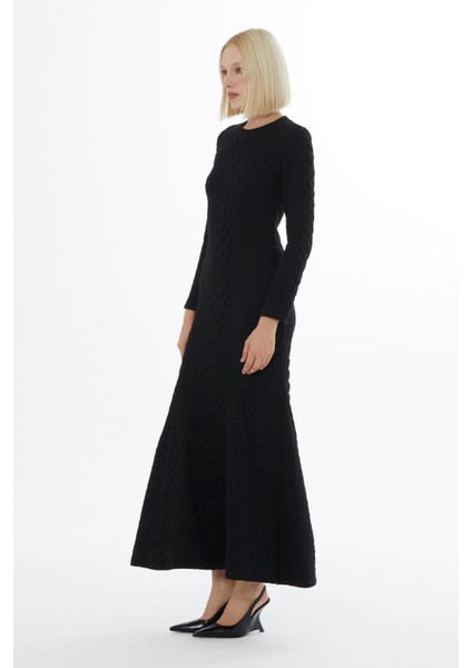 Volan Detaylı Maxi Boy Yılan Desenli Örme Elbise modelleri