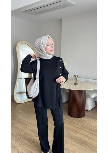 Çıt Çıt Detaylı Oysho Takım-Siyah fiyatları