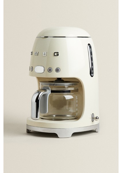 50’s Retro Style Filtre Kahve Makinesi DCF02CREU fırsatları