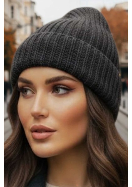 Kadın Yumuşak Dokulu Kalın Fitilli Soft Yünlü Bere modelleri