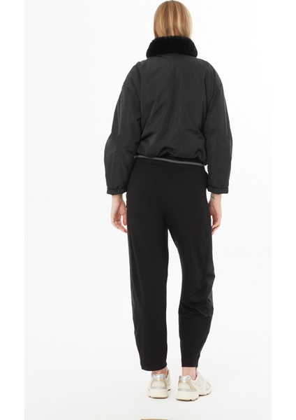 Dik Yakalı Kol Yanları Fermuar Detaylı Ceket fırsatları