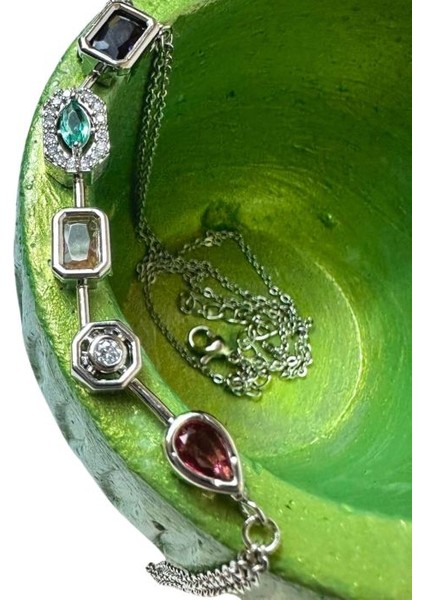 4750 Beş Element Renkli Taşlı Çelik Şahmeran Bileklik modelleri