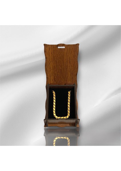 14 Ayar Altın 5.5 mm Pullu Zincir 55 cm