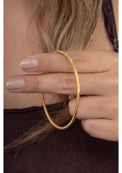 Altın Kaplama Çizgili 925 Ayar Gümüş Kadın Ajda Bilezik modelleri