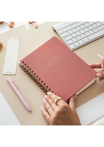 A5 Spiralli Sert Kapak Tarihsiz Not Defteri Pembe