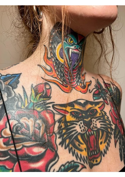 TAT Shine Tattoo Spray Dövme Belirginleştirici ve Parlatıcı Sprey 100 ml indirimleri