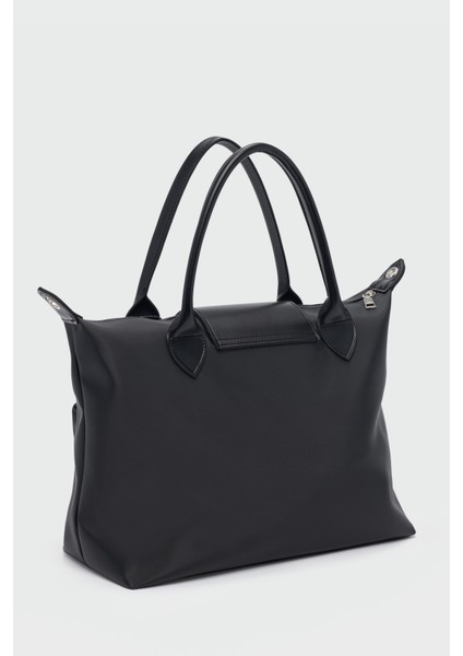 Booster Charmlı Omuz Çantası Siyah modelleri