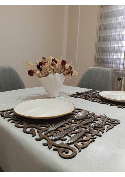 Ahşap Amerikan Servis Takımı 2 Parça Lazer Kesim Desenli Masa Altlığı 42X30 cm