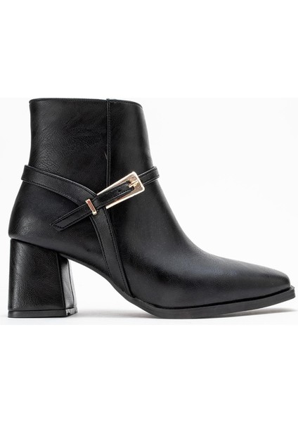 Küt Burunlu Tokalı Kadın Topuklu Bot Siyah Cilt fiyatları